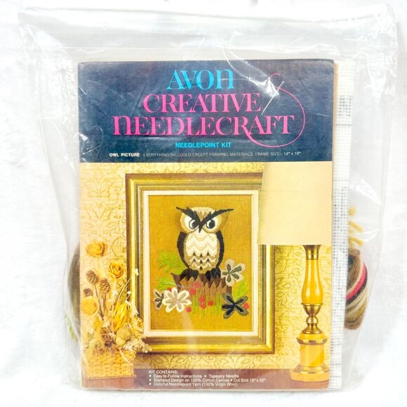 Avon Creative Needlecraft Owl Needlepoint Kit Stamped Canvas/Wool Yarn - NOS - Picture 2 of 6